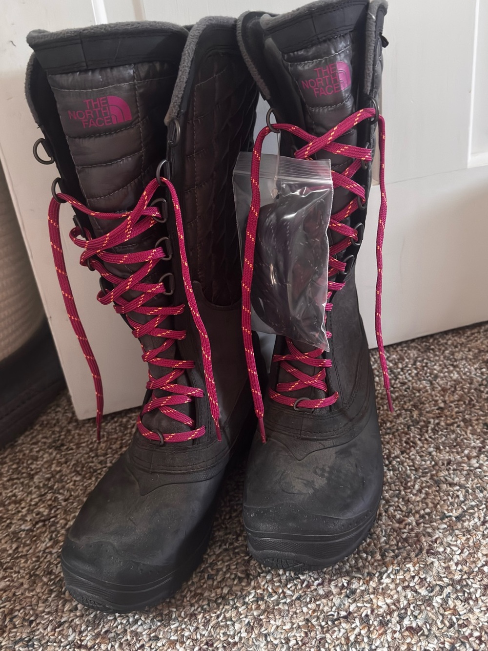 The North Face Women's Black Winter Boots with Pink Laces